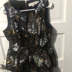 Sequined Sleeveless Top. Flowered. Size. L. Peplum